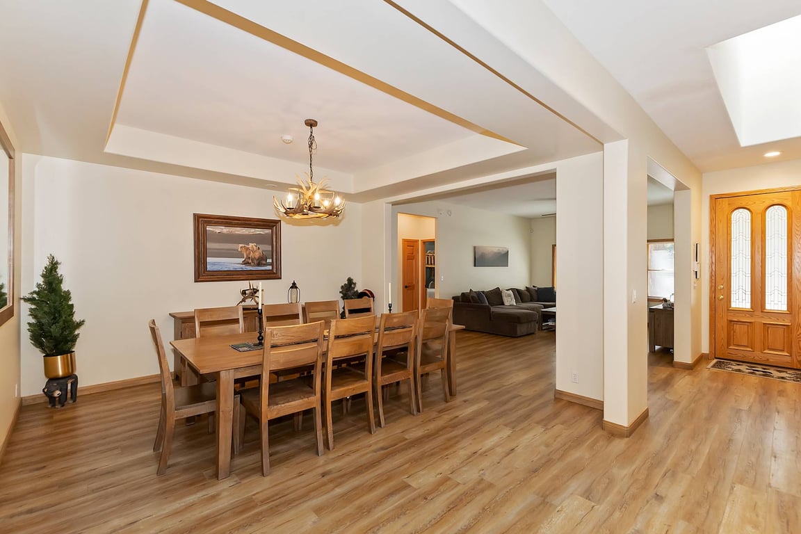 Cabin Image 9