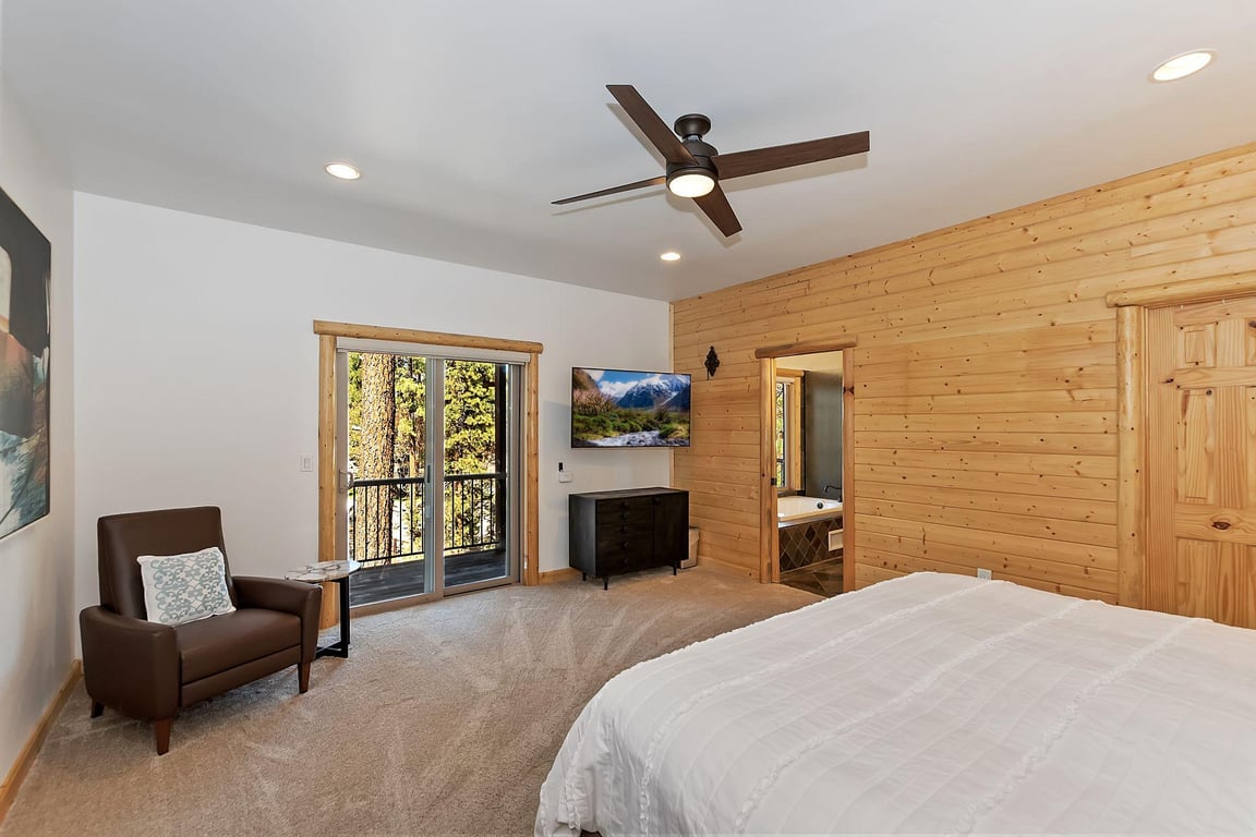 Cabin Image 19