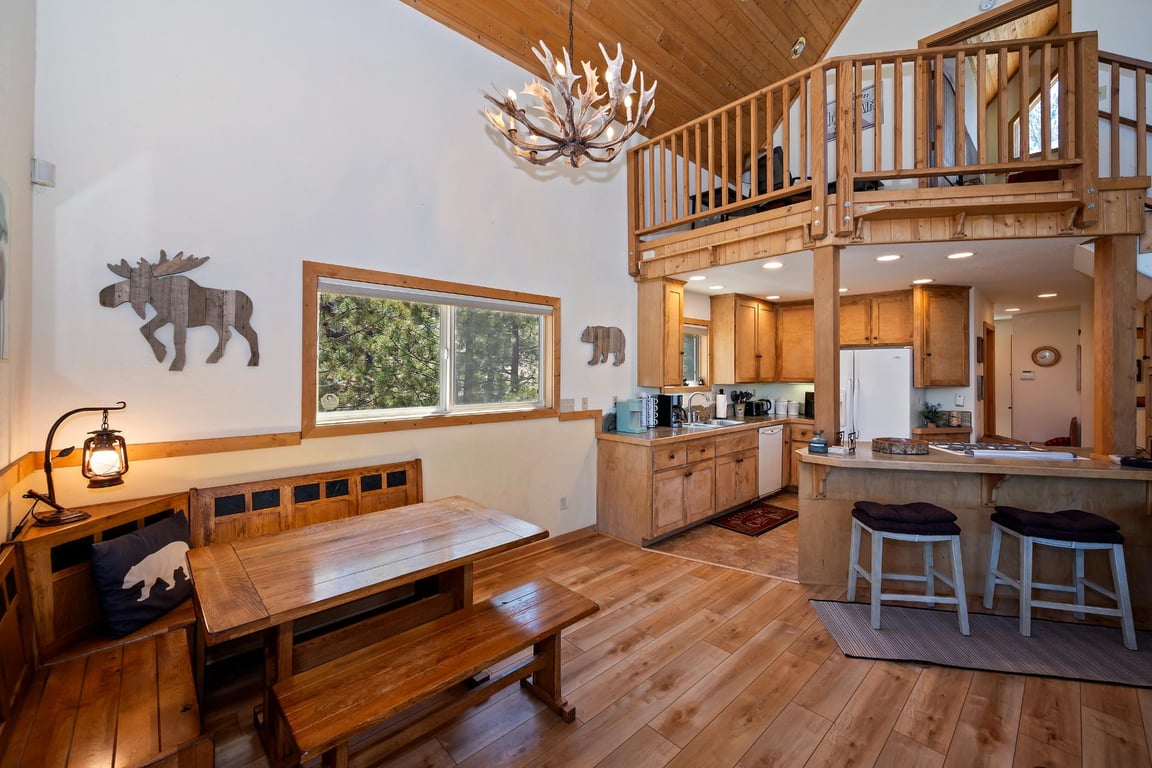 Cabin Image 16