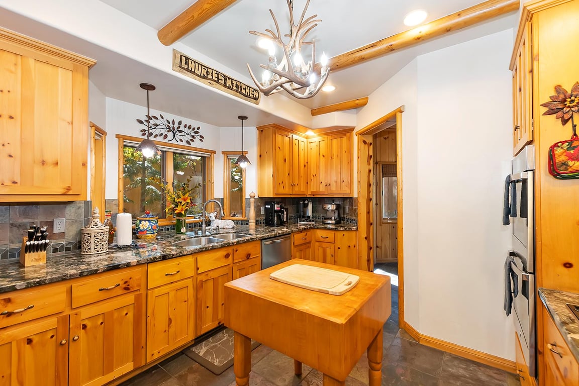 Cabin Image 13