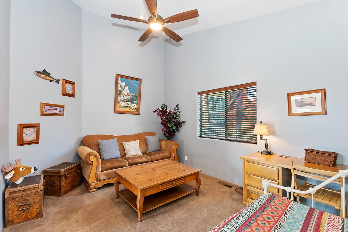 Cabin Image 19
