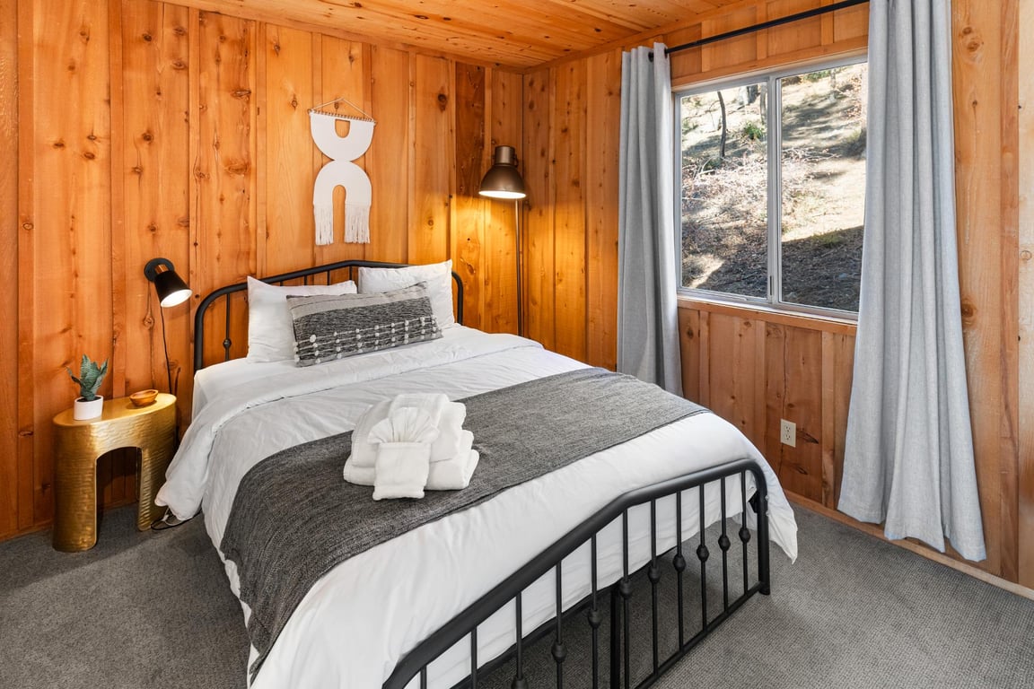 Cabin Image 36
