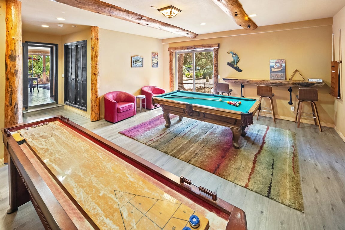 Cabin Image 28