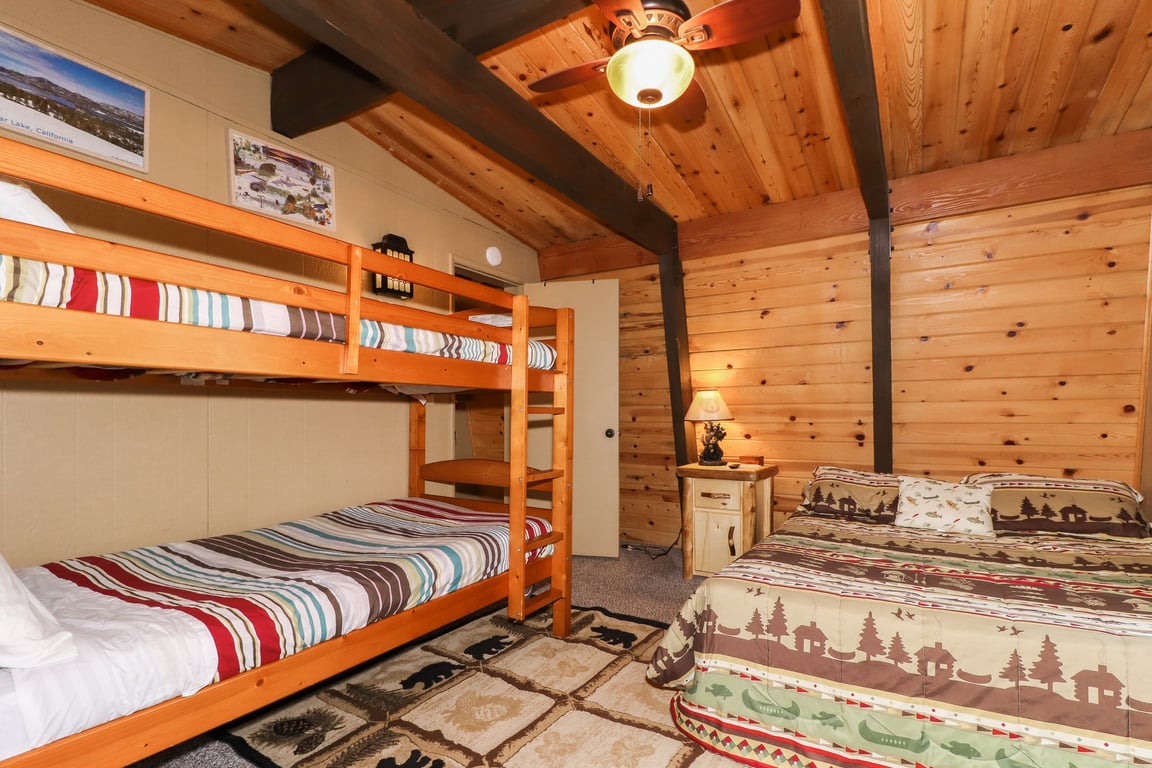 Cabin Image 17