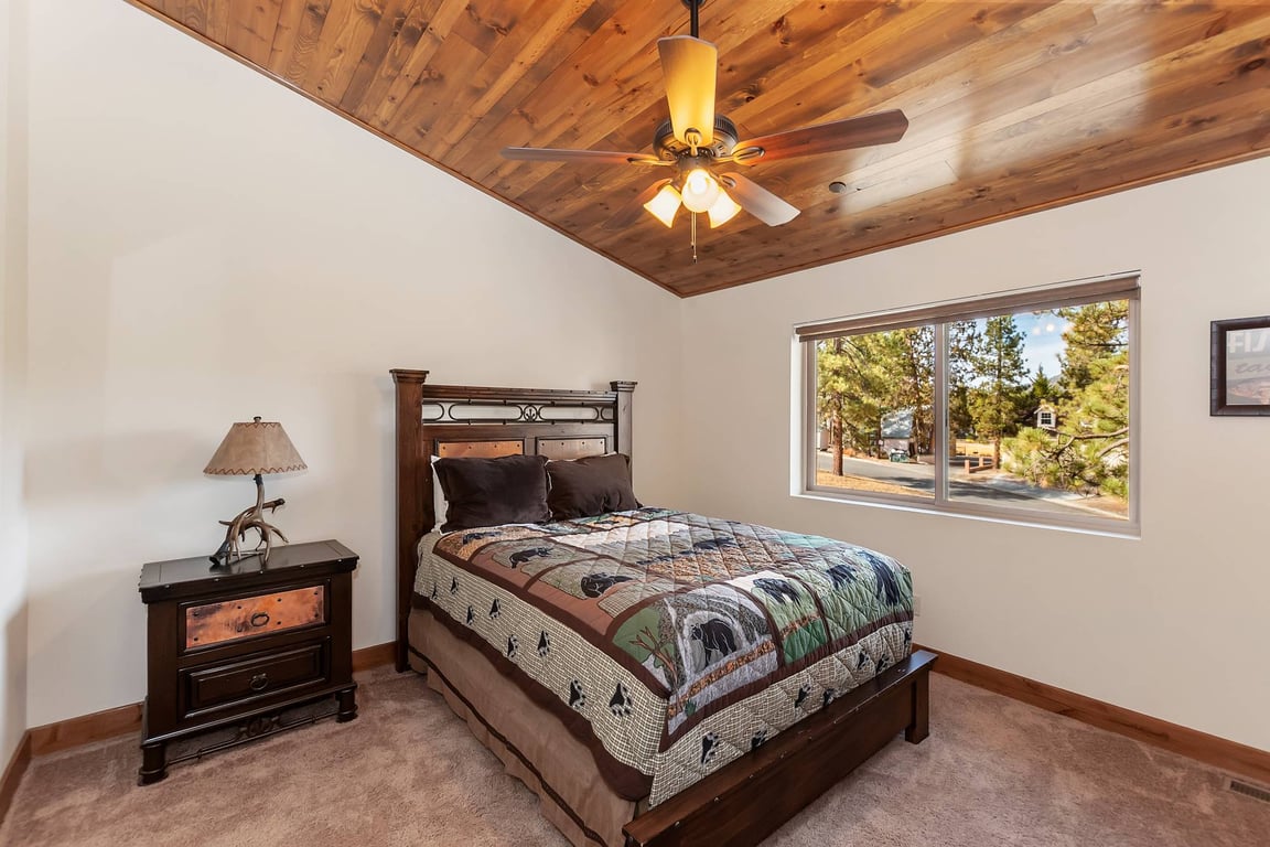 Cabin Image 23