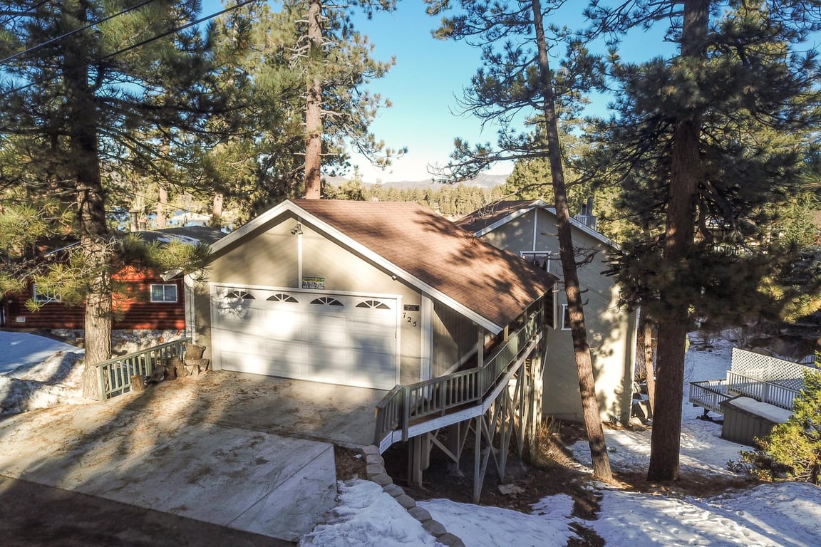Cabin Image 6
