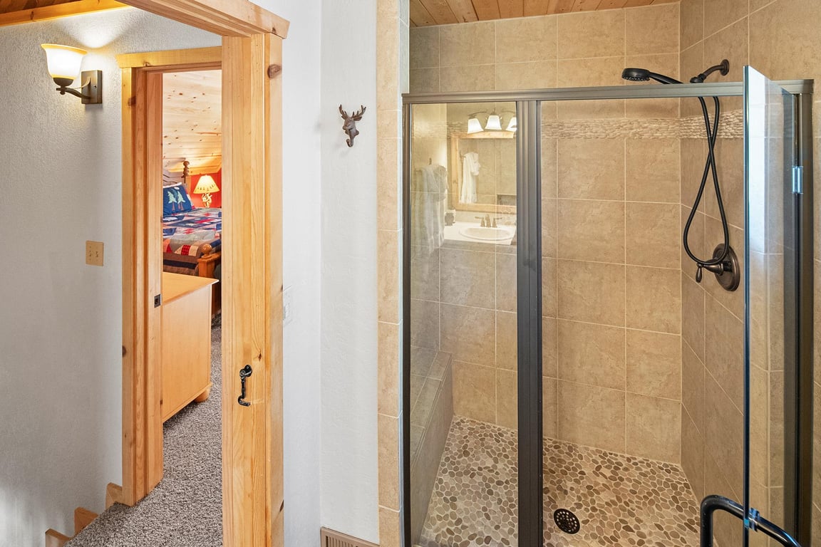 Cabin Image 42