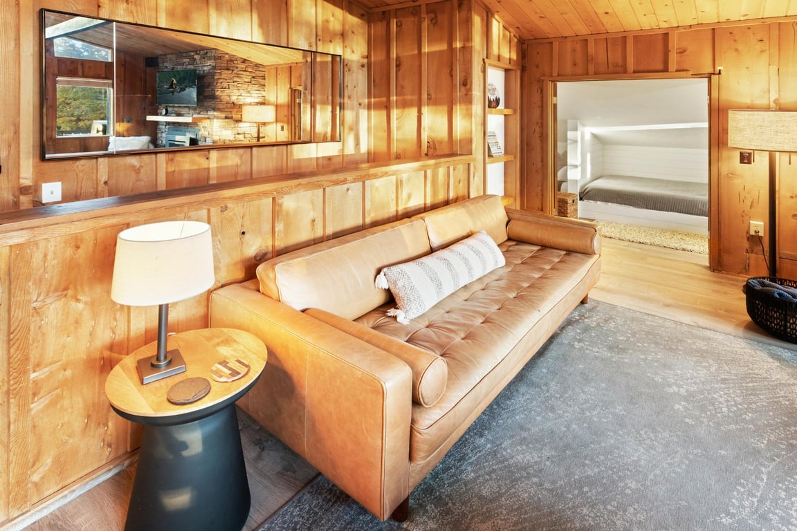 Cabin Image 7