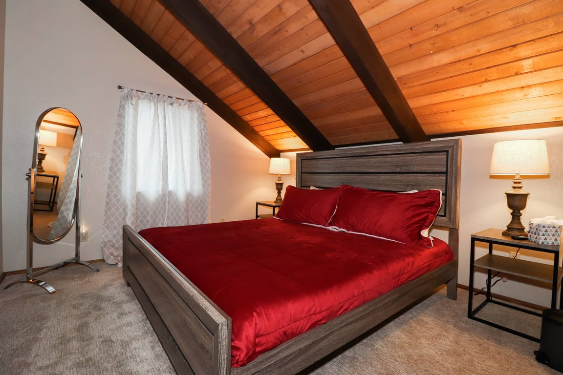 Cabin Image 14