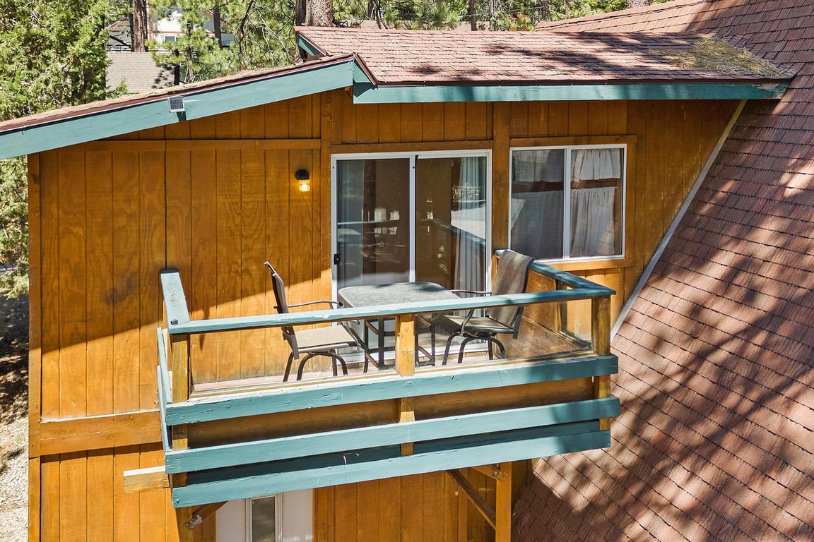 Cabin Image 24