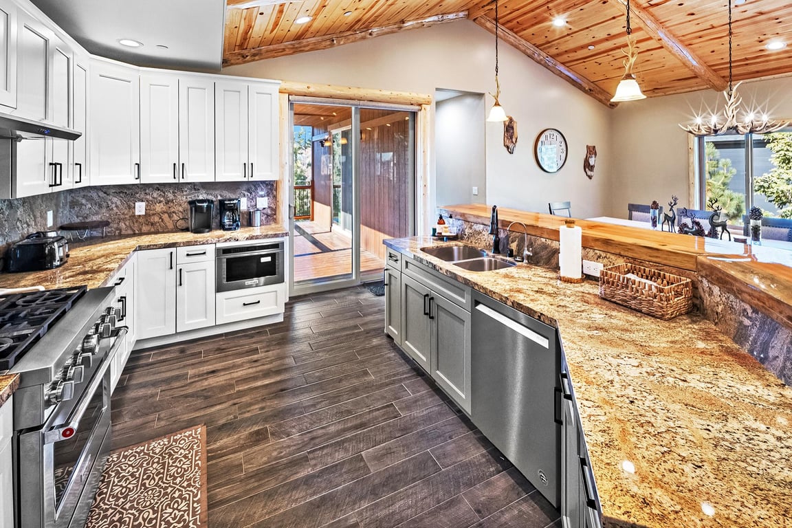 Cabin Image 19