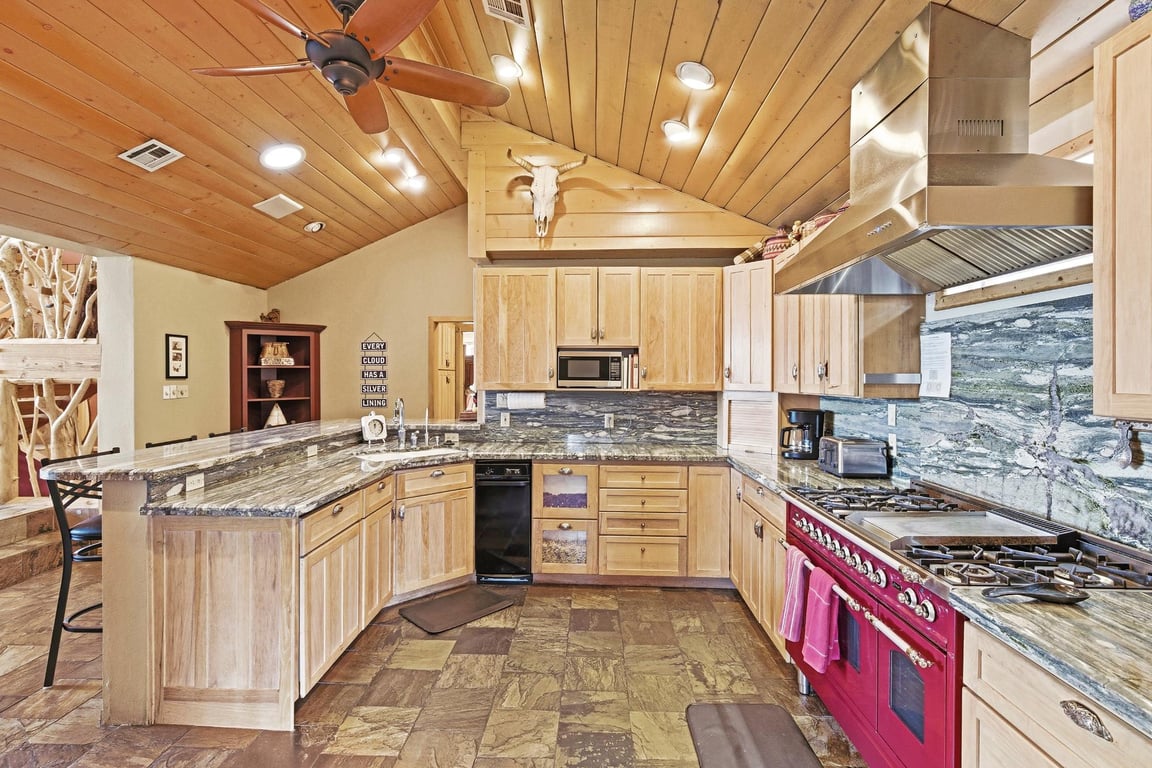 Cabin Image 31
