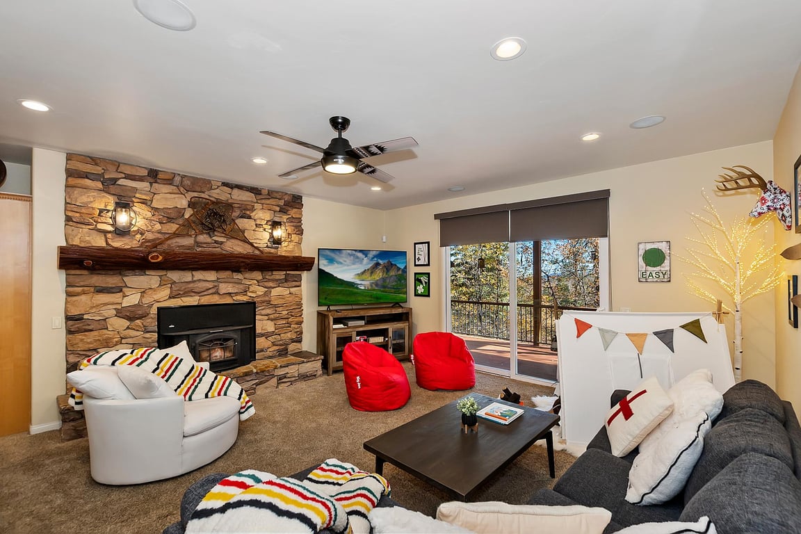 Cabin Image 48
