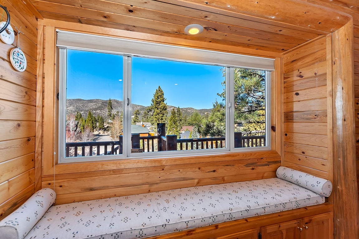Cabin Image 11