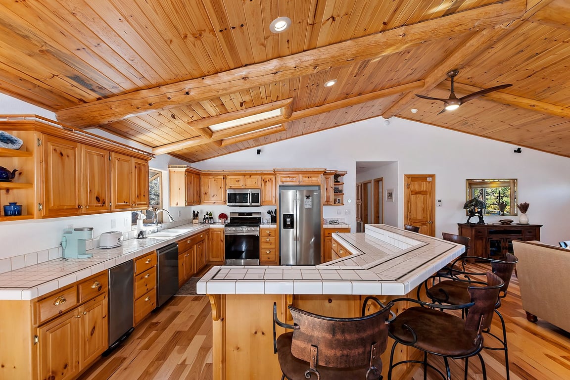 Cabin Image 17