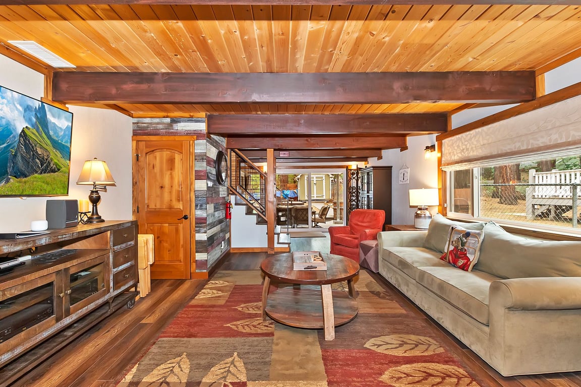 Cabin Image 7