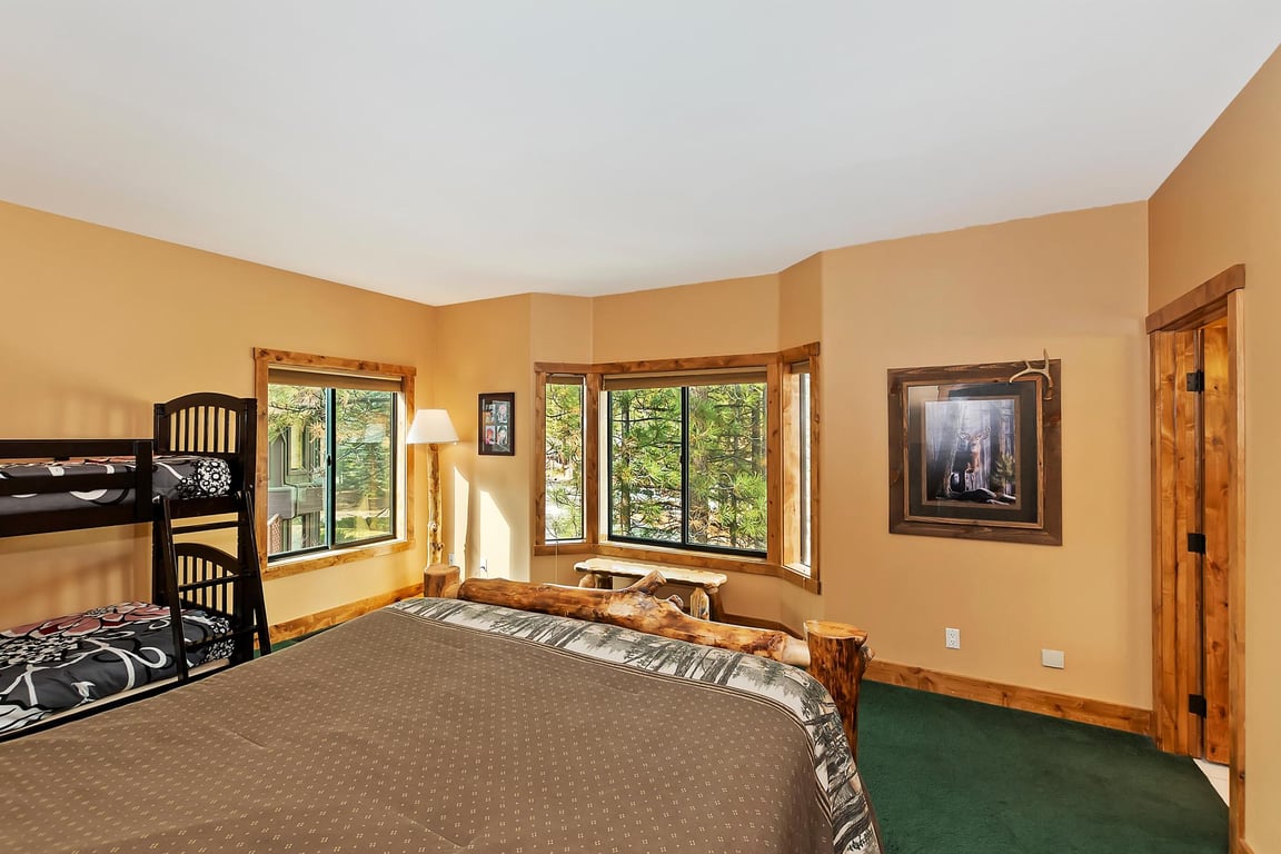Cabin Image 33