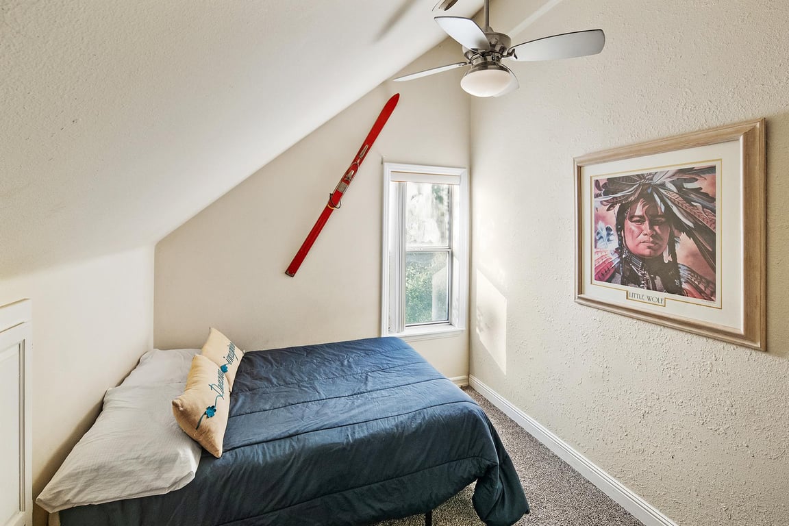 Cabin Image 74
