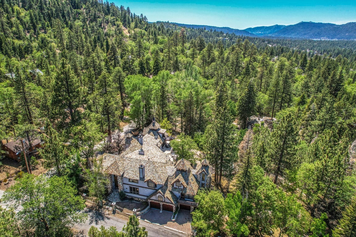Cabin Image 107