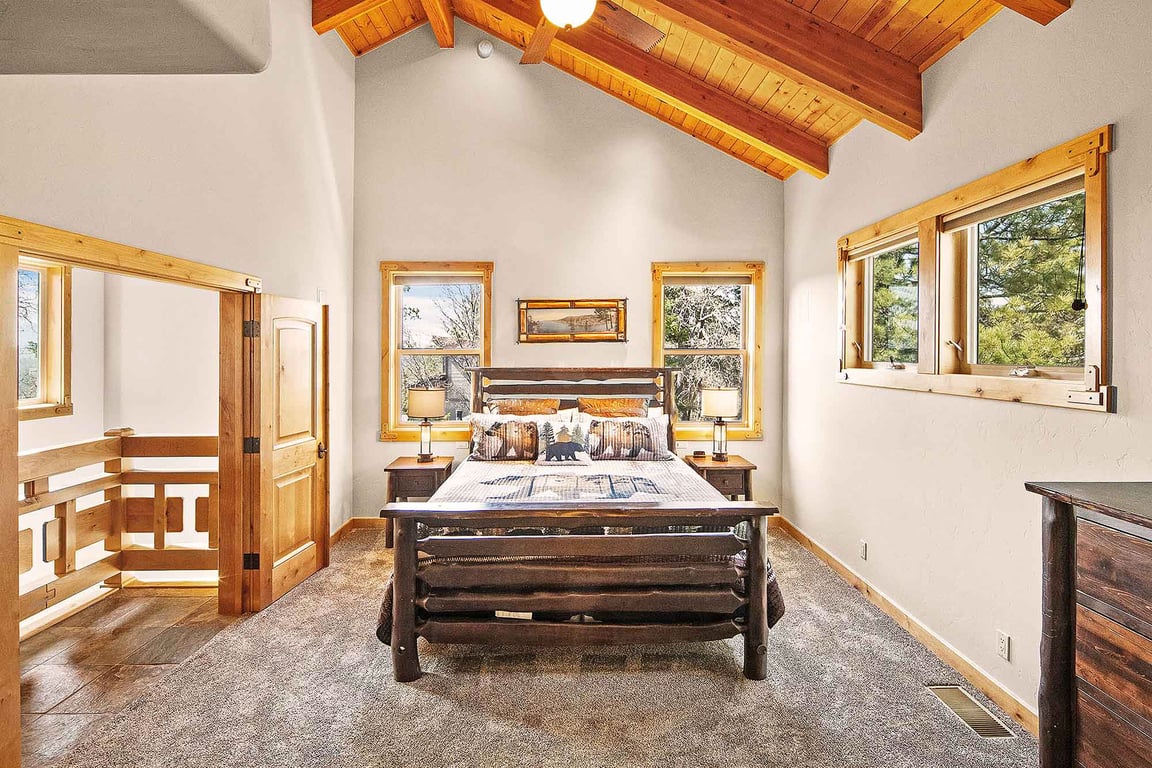 Cabin Image 39