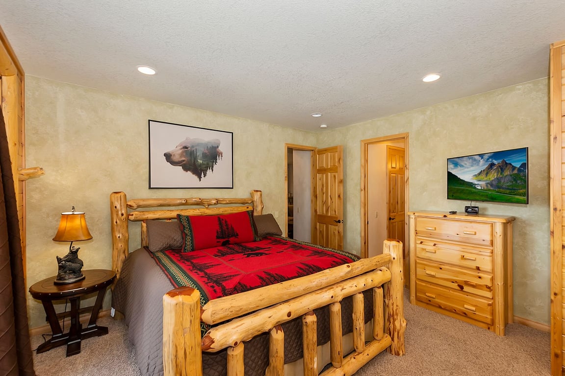 Cabin Image 29