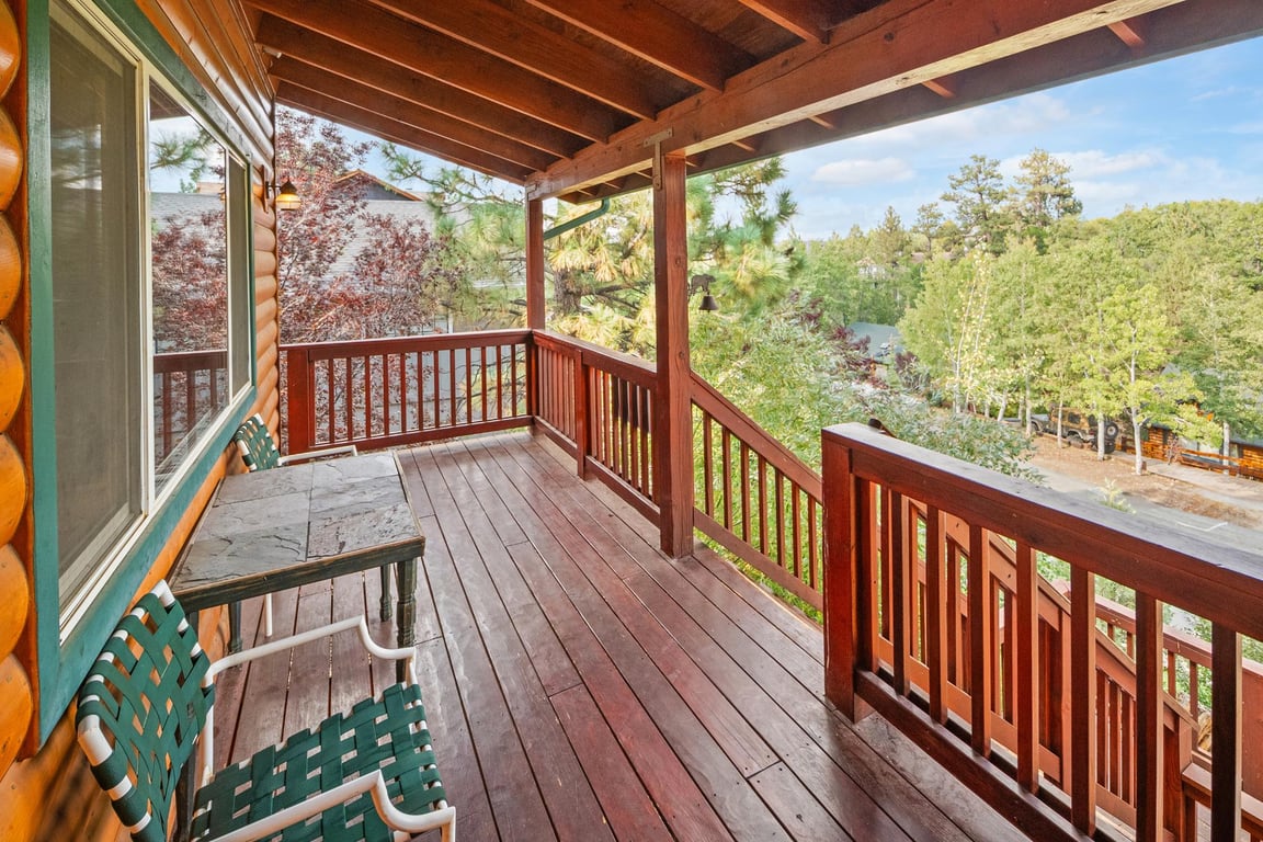 Cabin Image 8