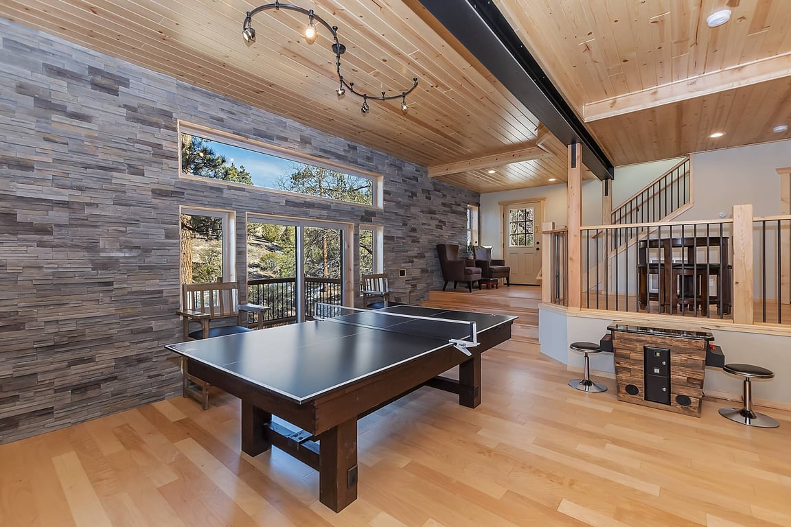 Cabin Image 19