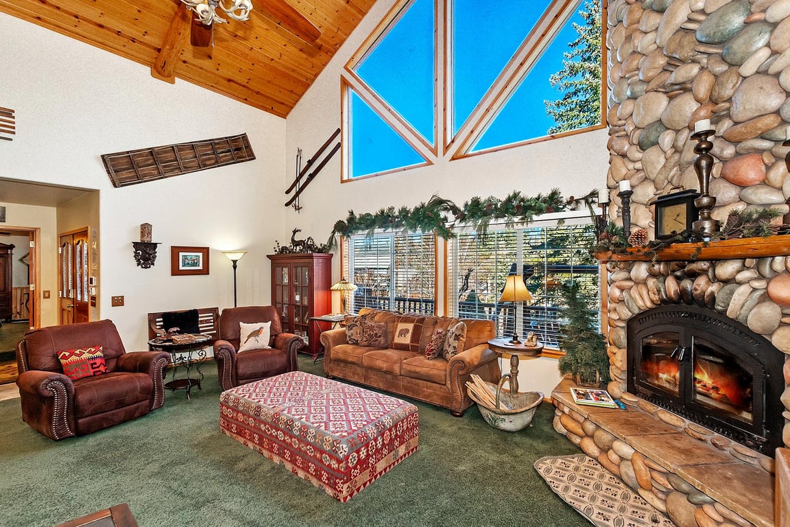 Cabin Image 10