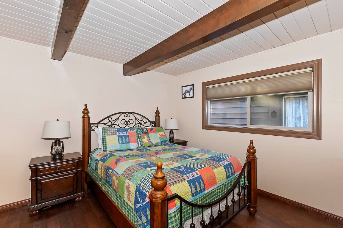 Cabin Image 14
