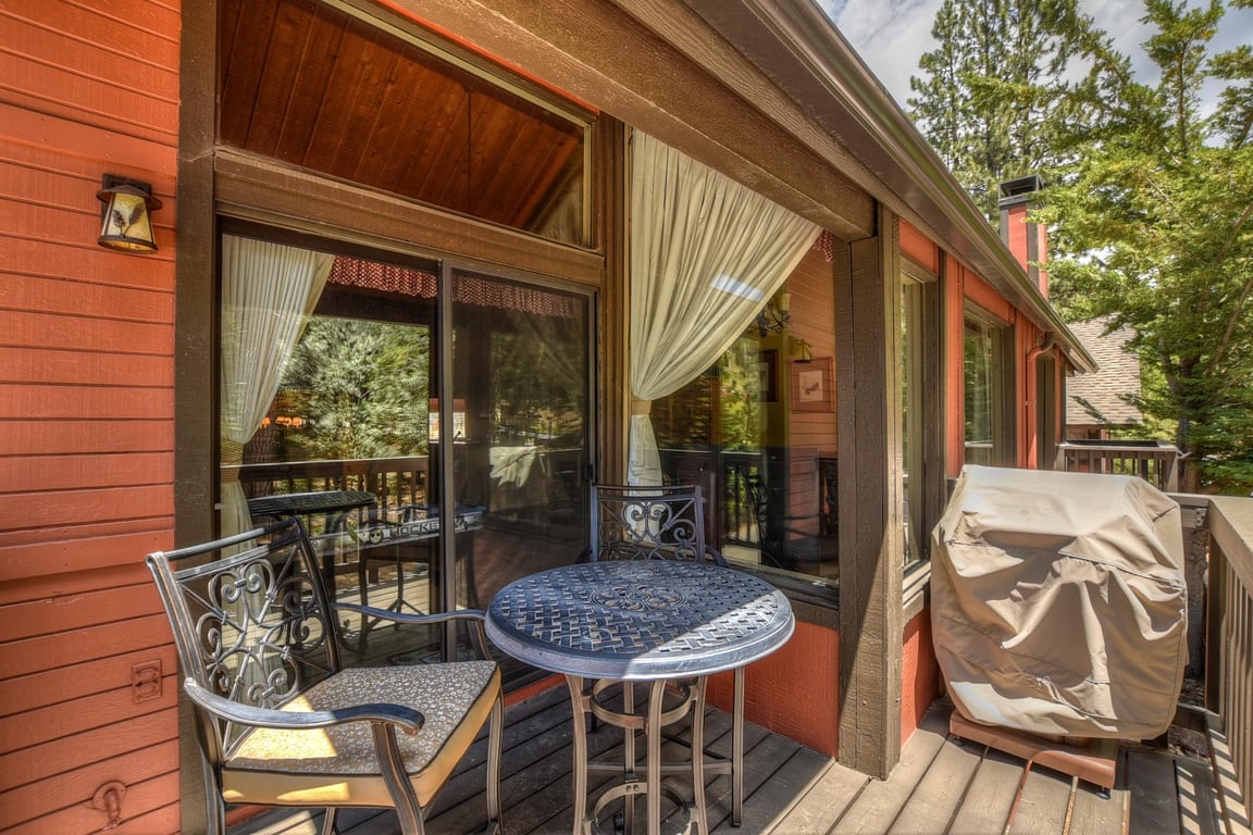 Cabin Image 6
