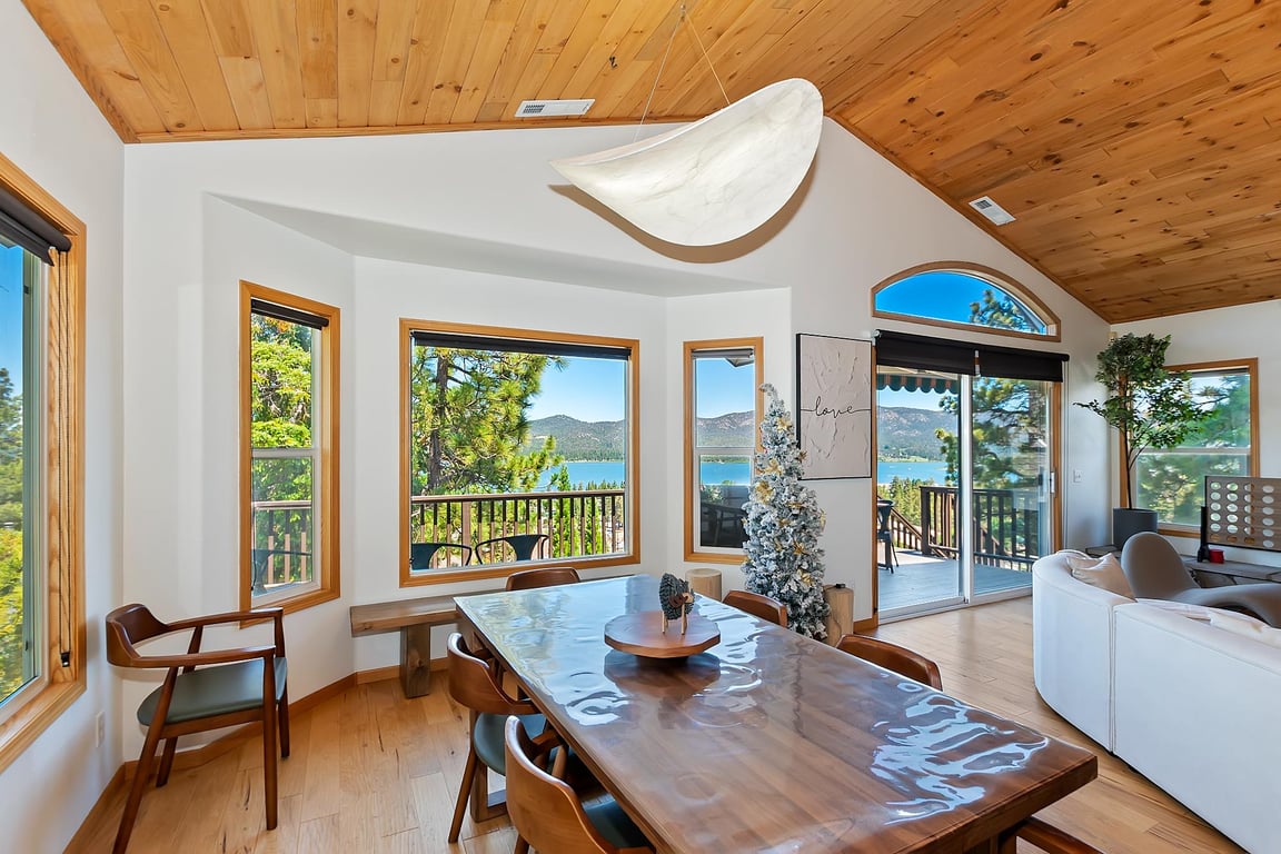 Cabin Image 18