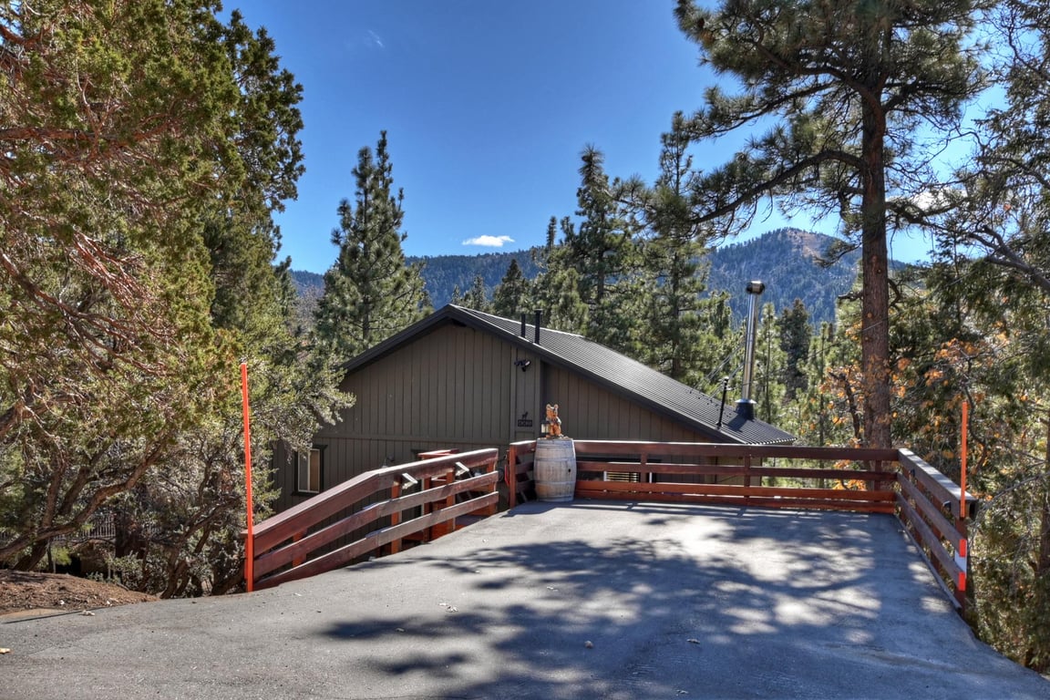 Cabin Image 32