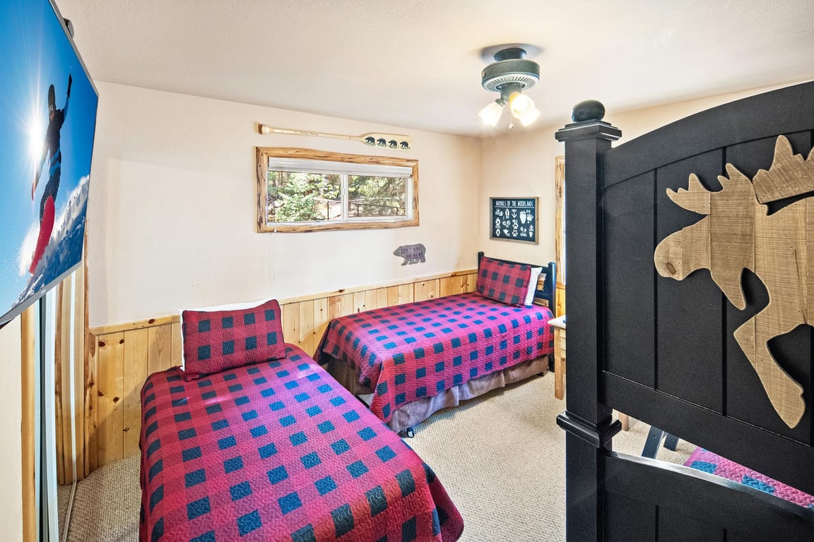 Cabin Image 39