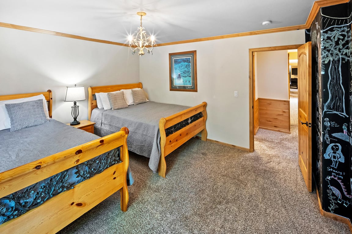 Cabin Image 33