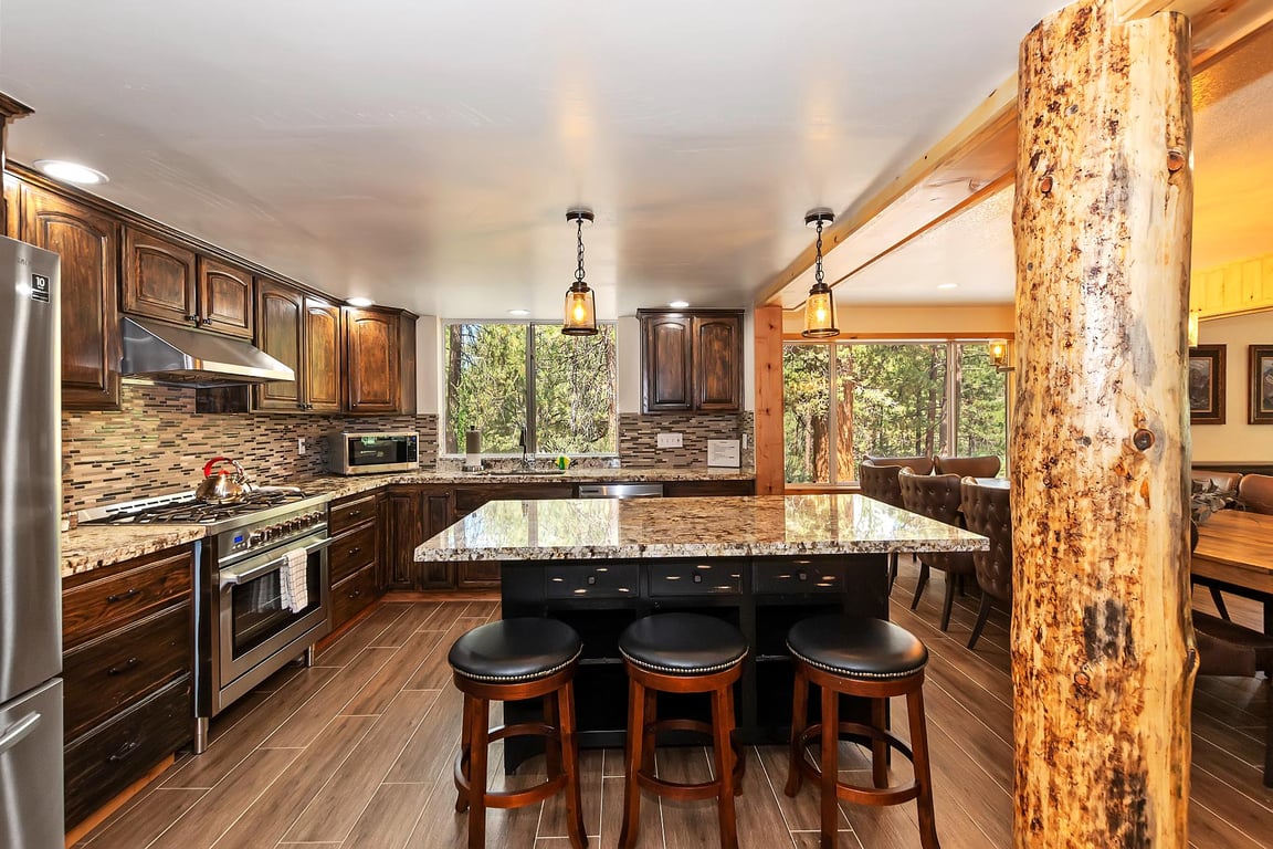 Cabin Image 12