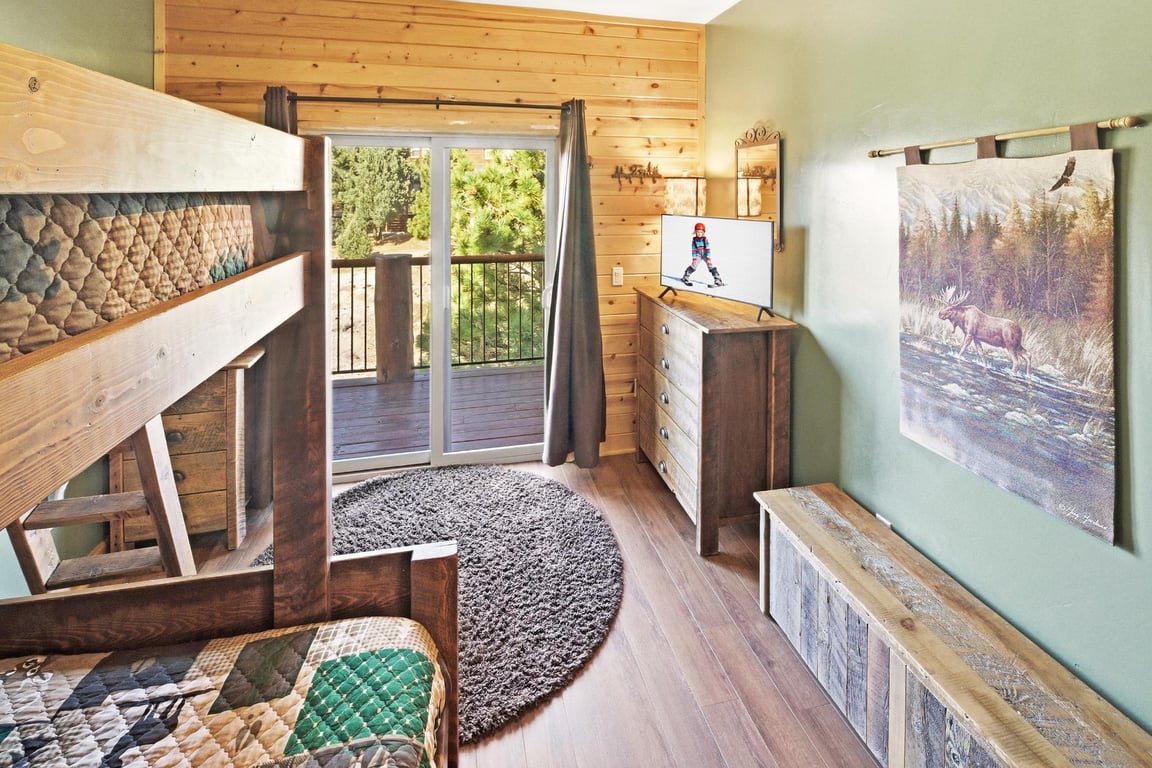 Cabin Image 69