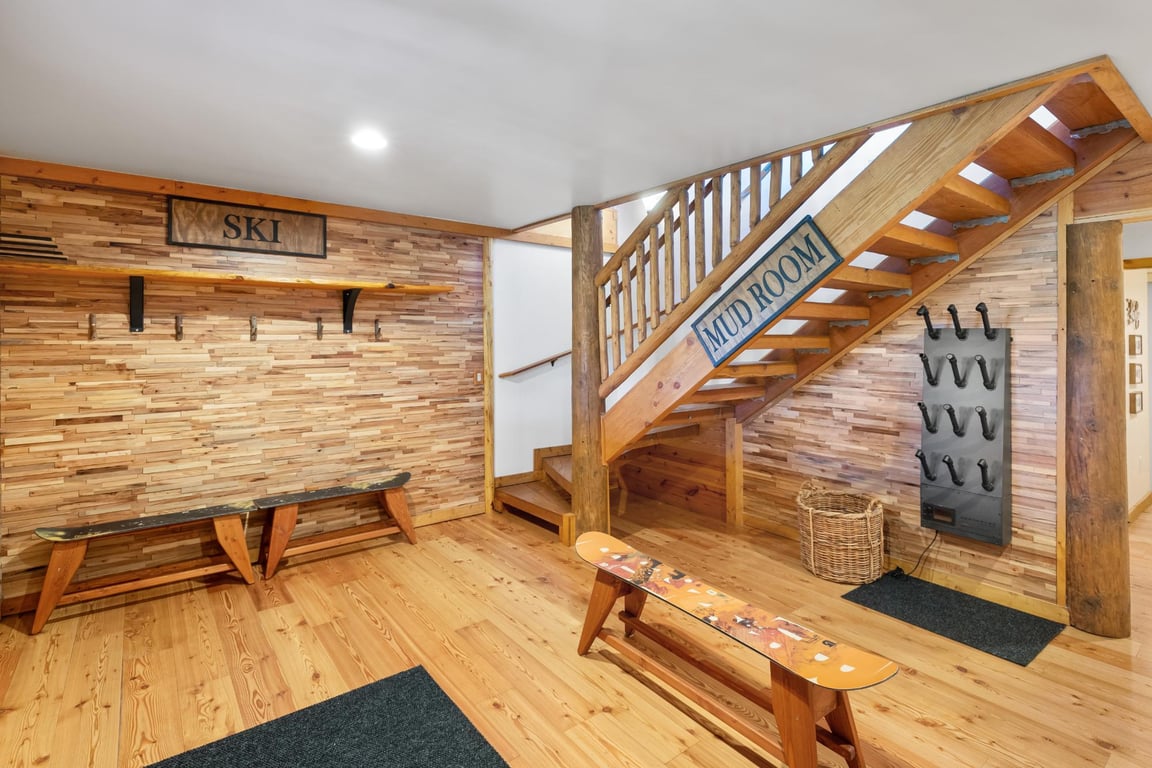 Cabin Image 9