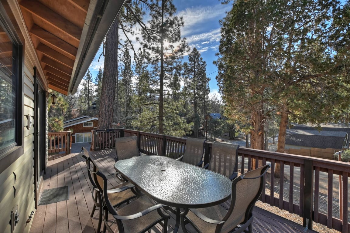 Cabin Image 12