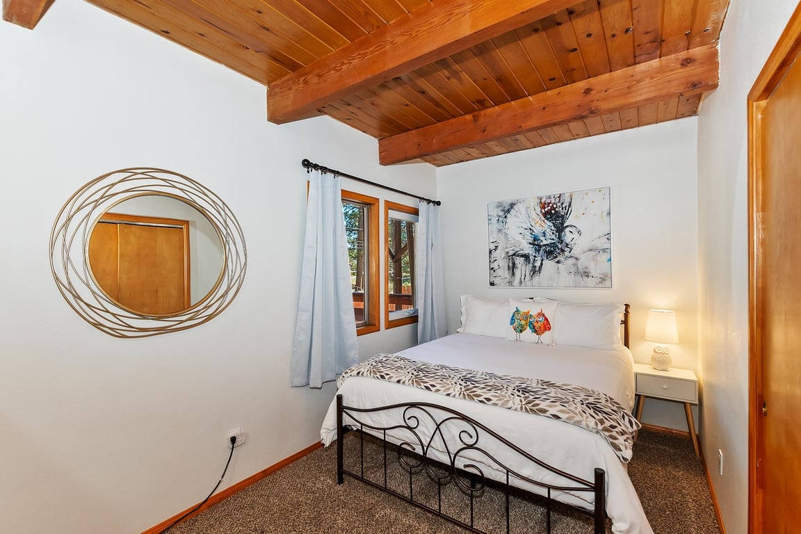 Cabin Image 13