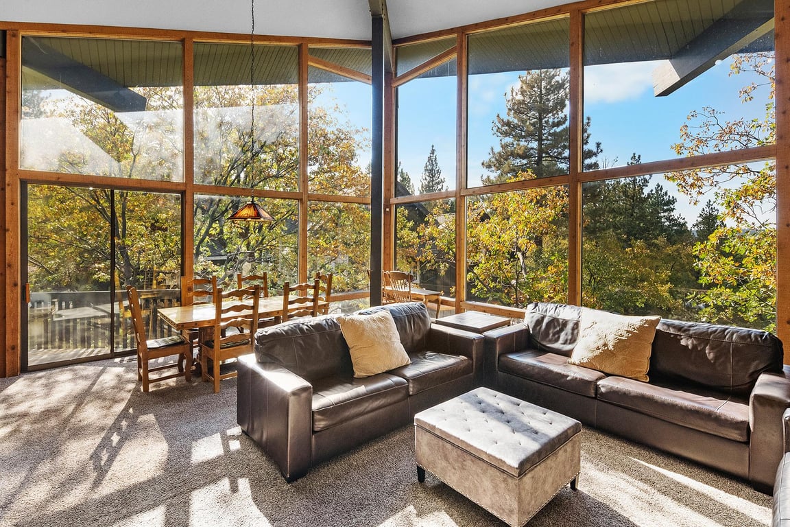 Cabin Image 8