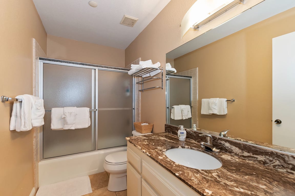 Cabin Image 19