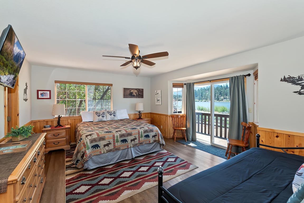 Cabin Image 17