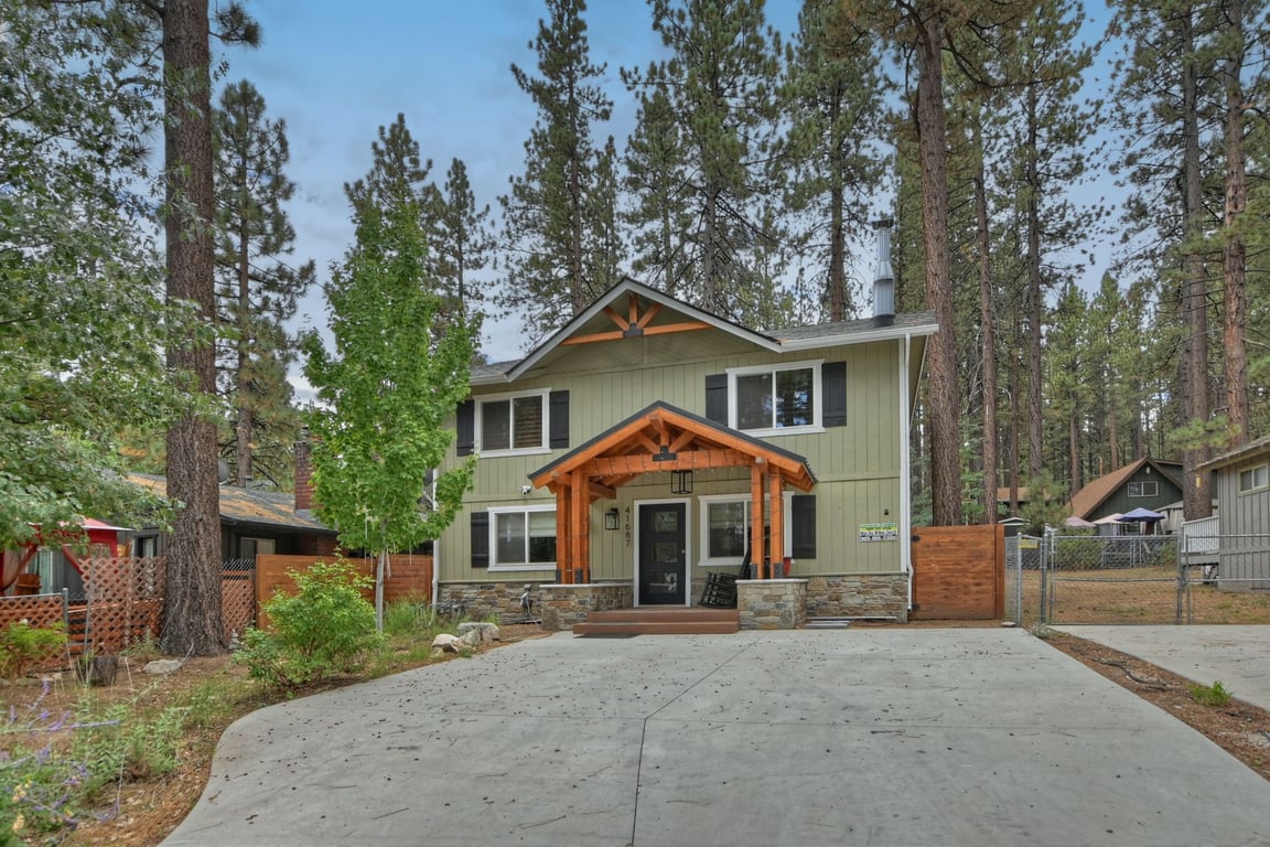 Cabin Image 38