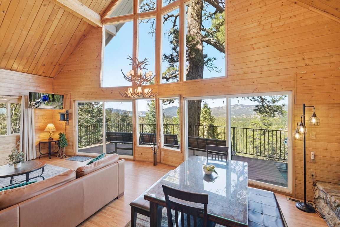 Cabin Image 8