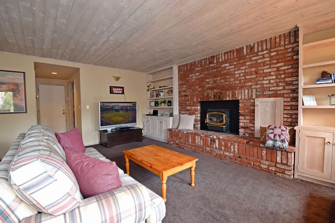 Cabin Image 15