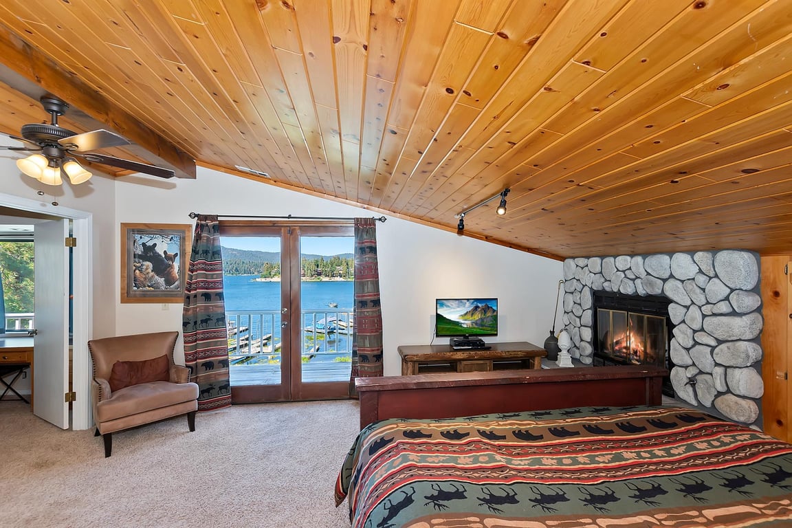 Cabin Image 24
