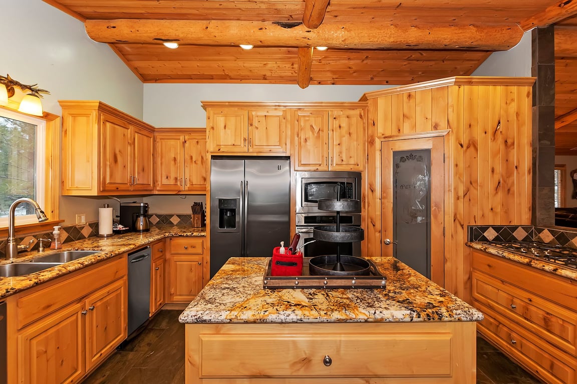 Cabin Image 11