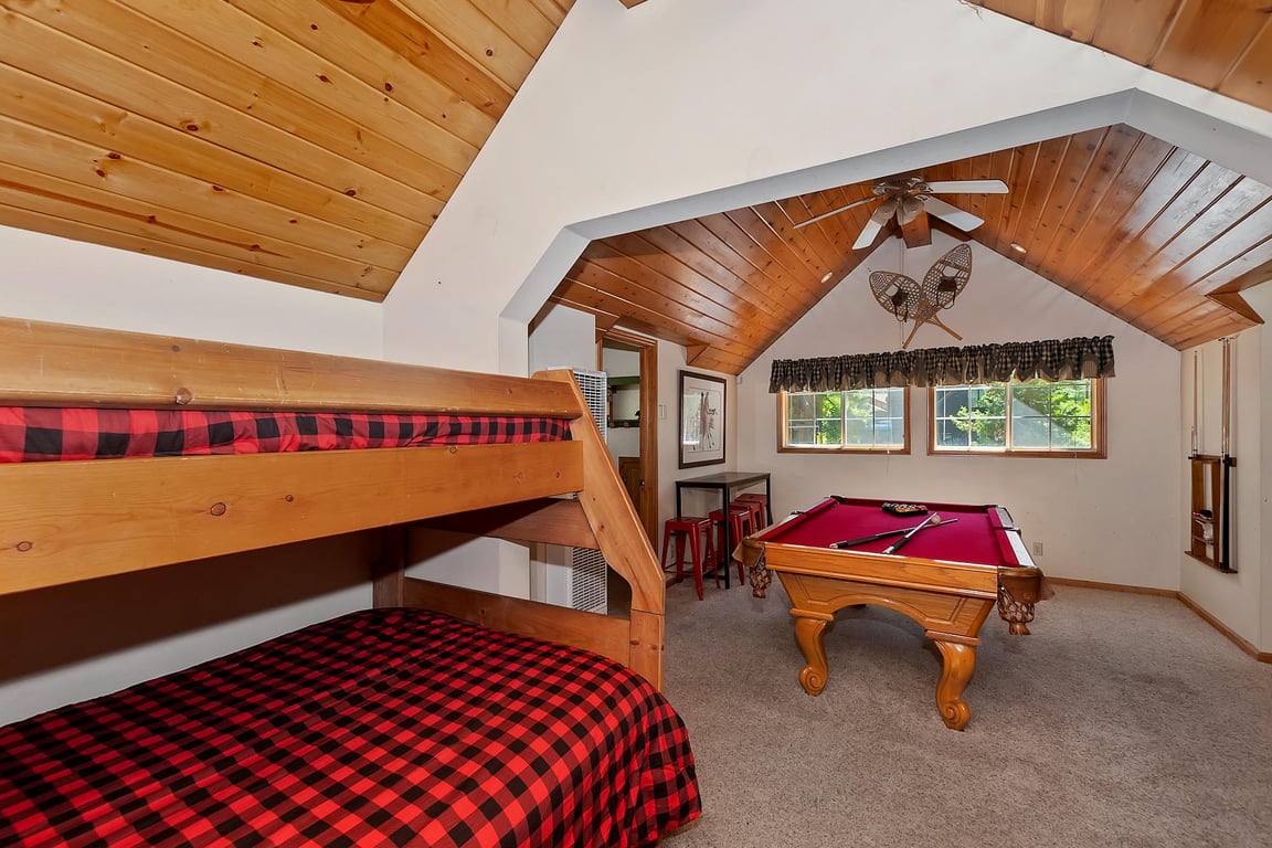 Cabin Image 48