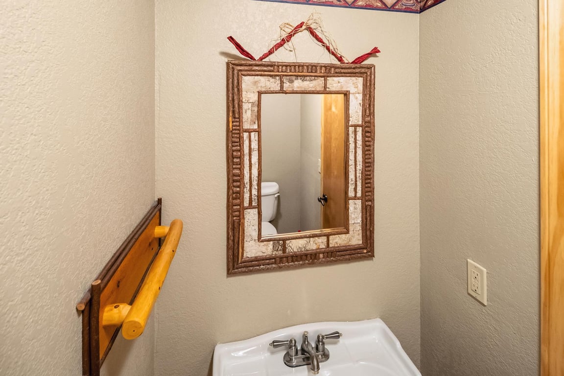 Cabin Image 59