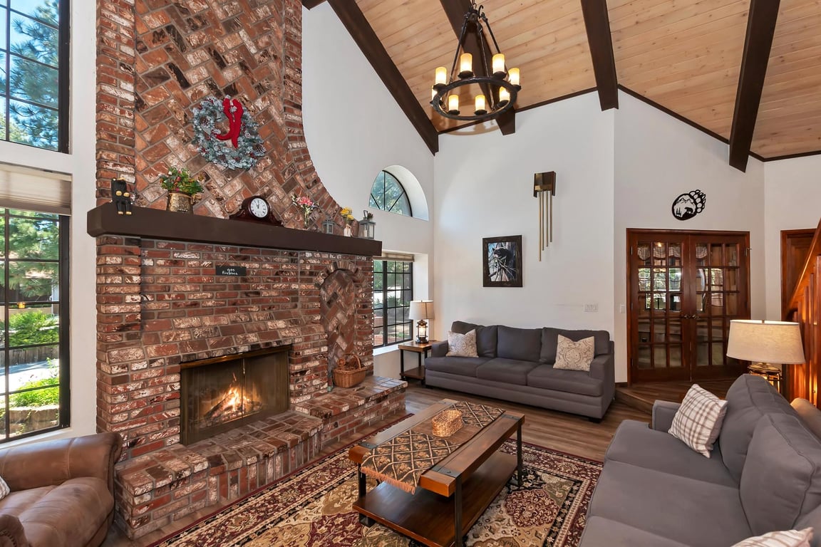 Cabin Image 8